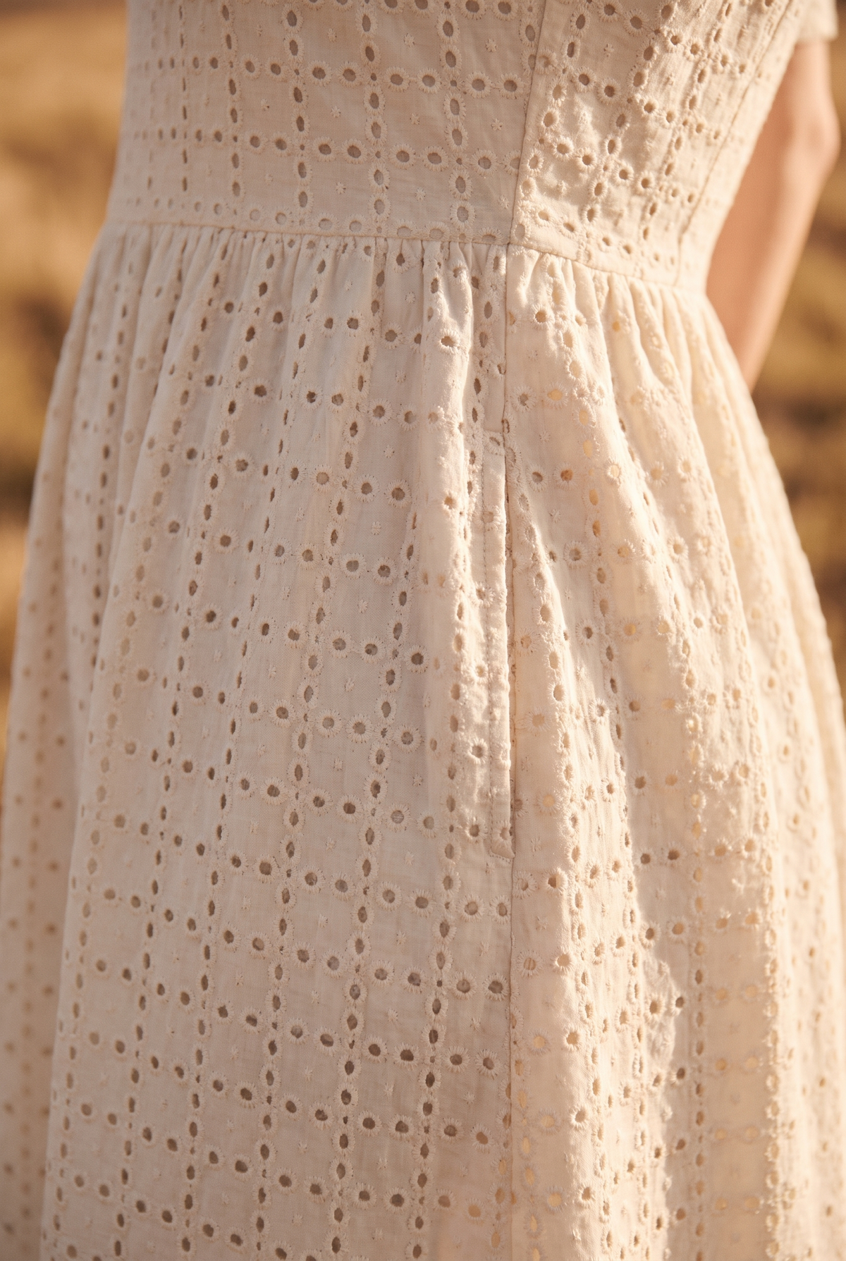 The Imogen Midi, waistband detail