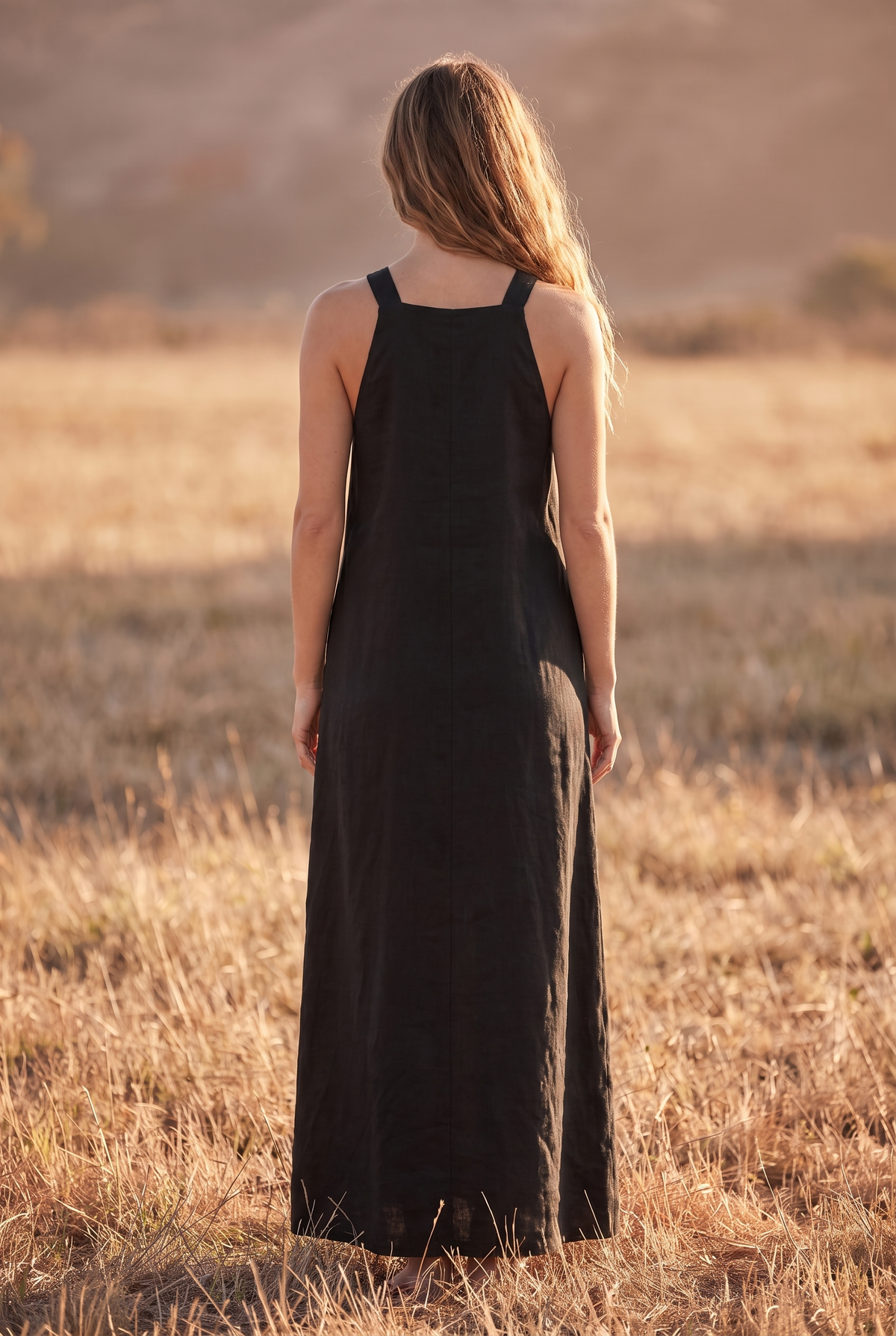 The Maren Maxi in Noir, back