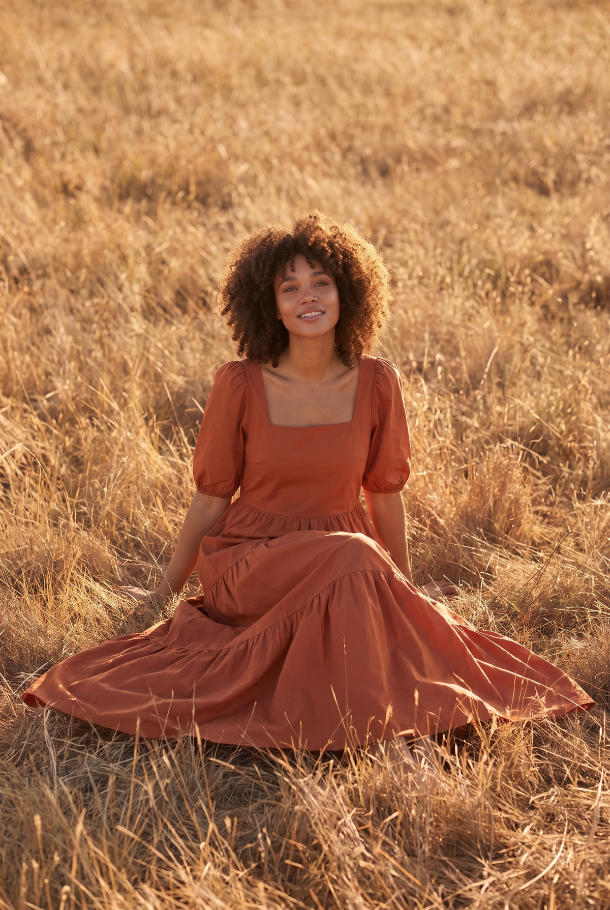 The Briar Maxi in Chestnut, seated