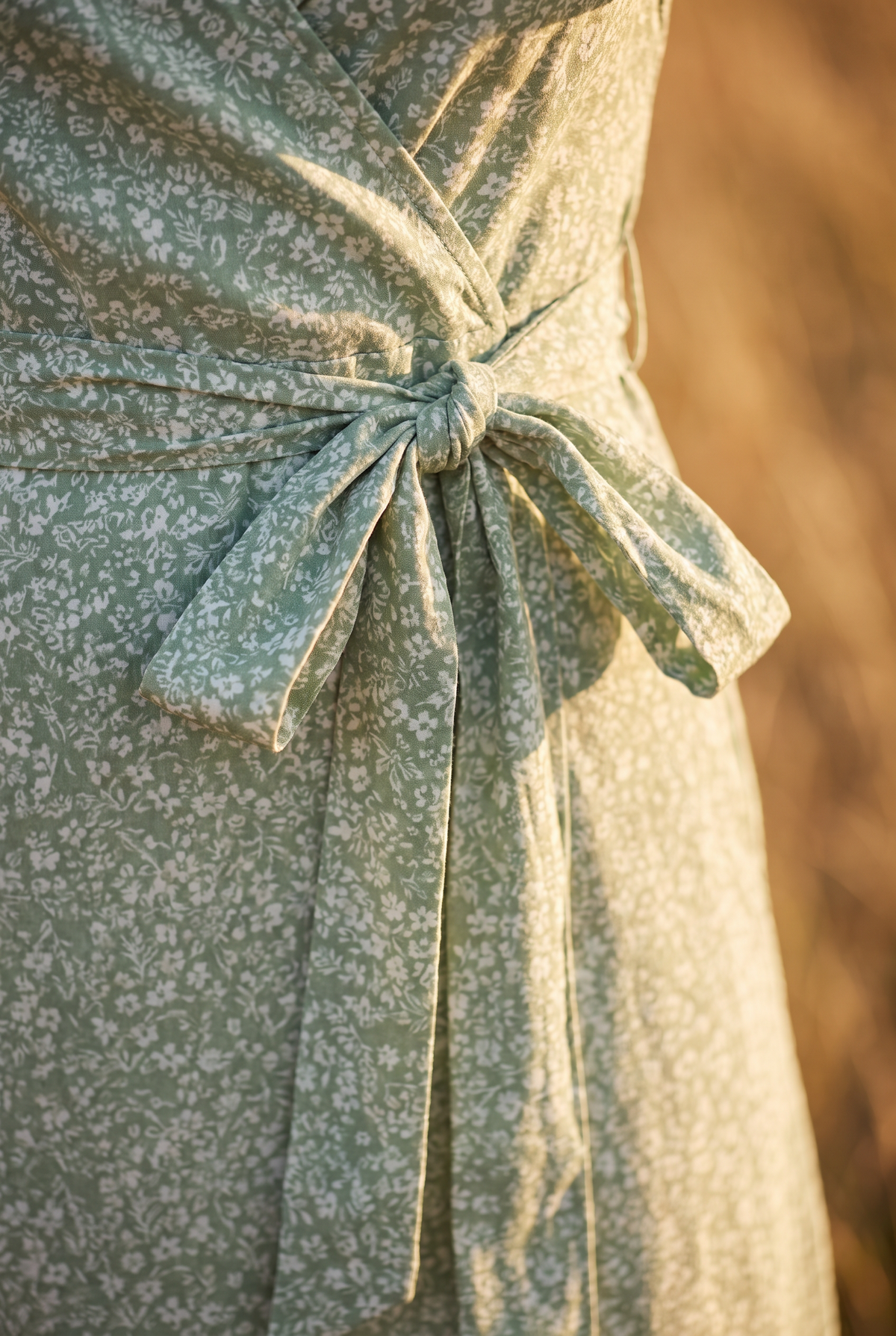 The Clover Midi, waistband detail