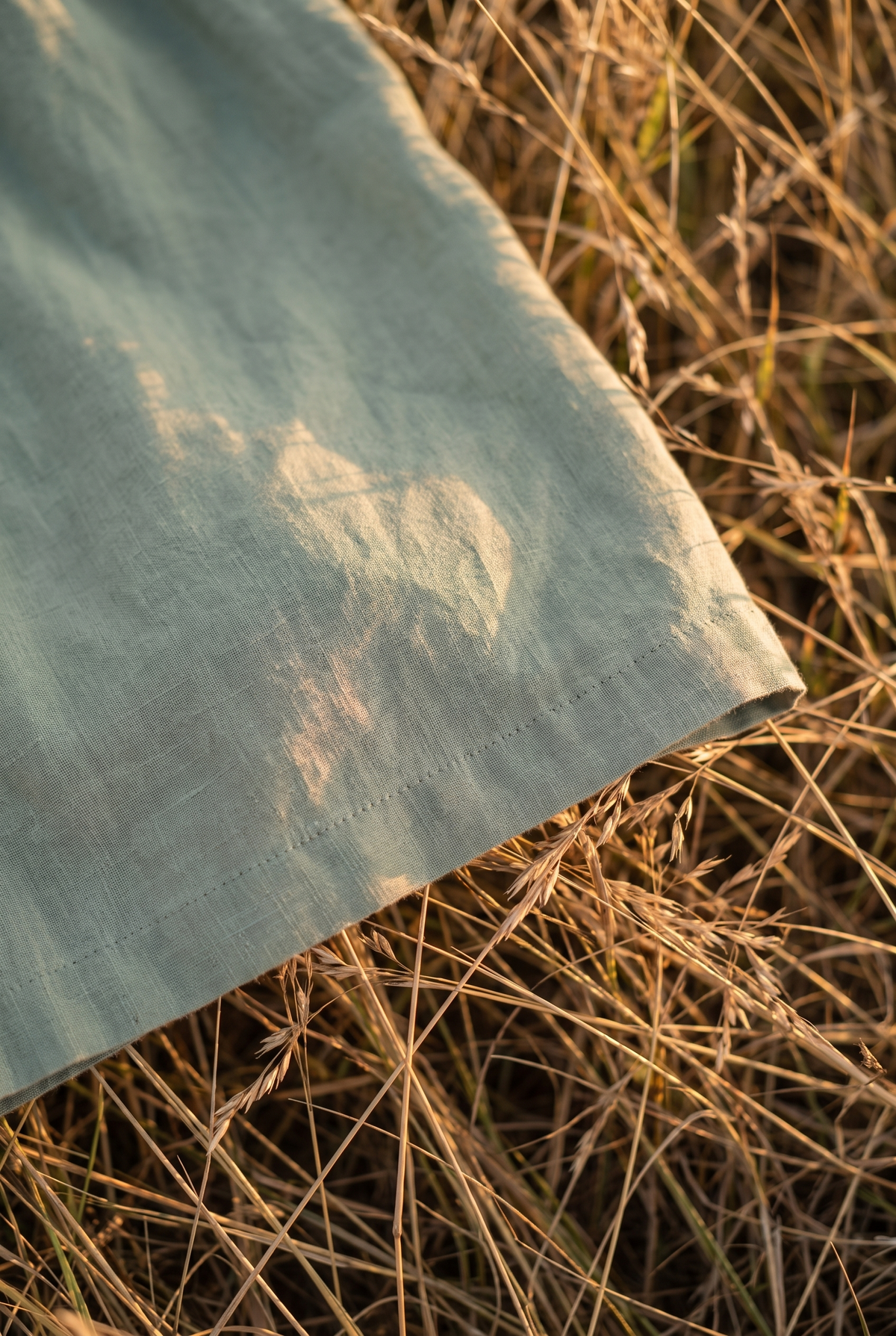 The Willow Mini, hem detail