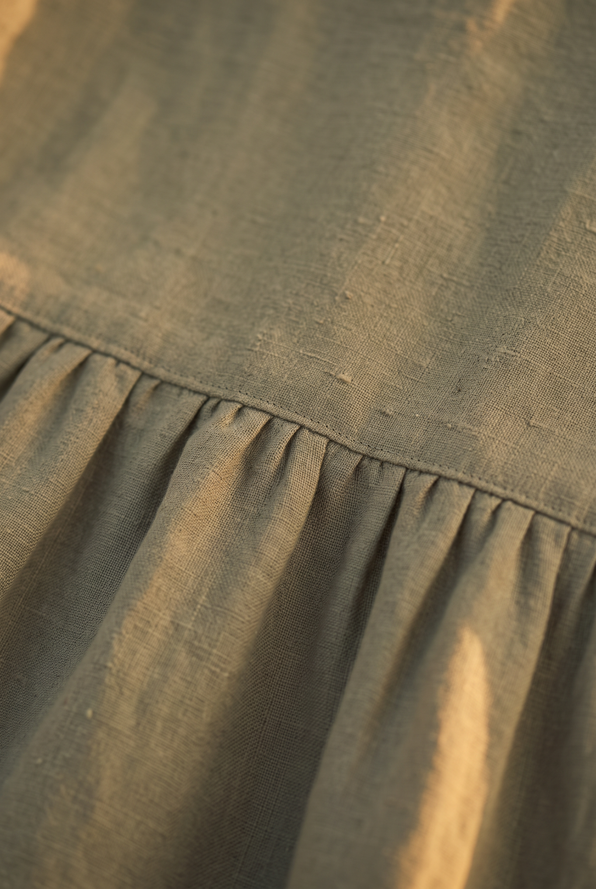 The Yarrow Mini, waistband detail