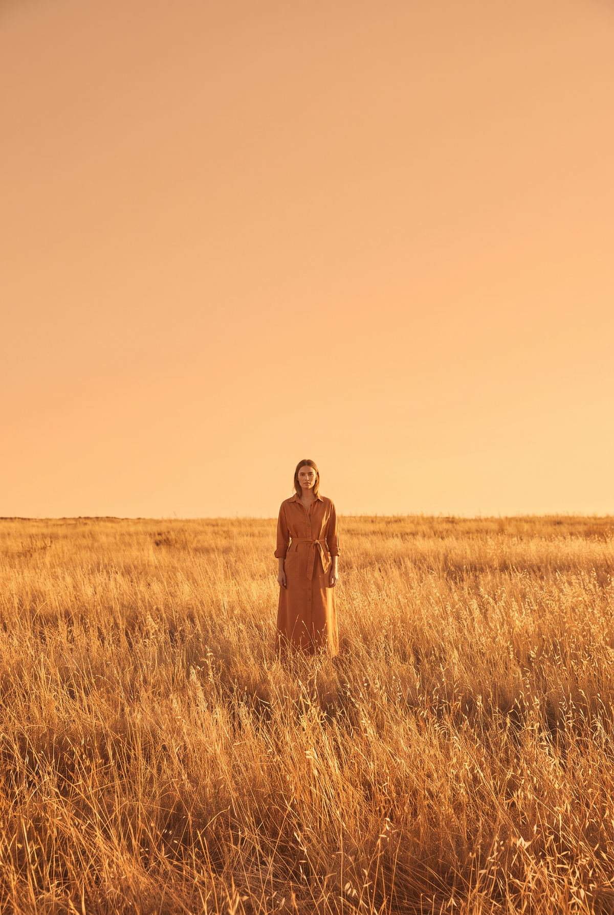 The Marlowe Maxi in Terracotta, in the field