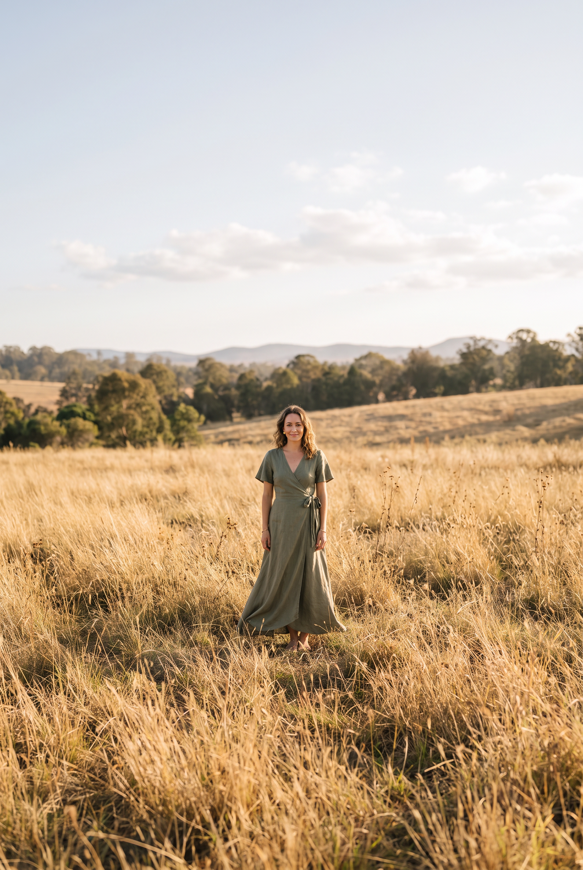 The Junia Maxi in Olive, in the field