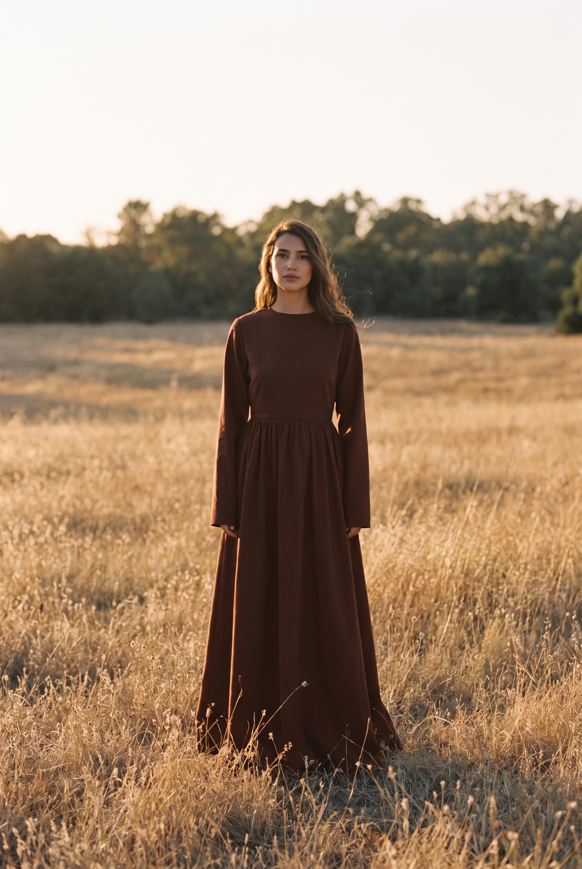 The Hazel Maxi in Chestnut, in the field