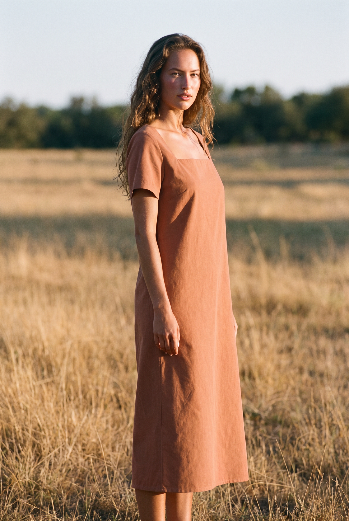 The Juniper Midi in Terracotta, three quarter view