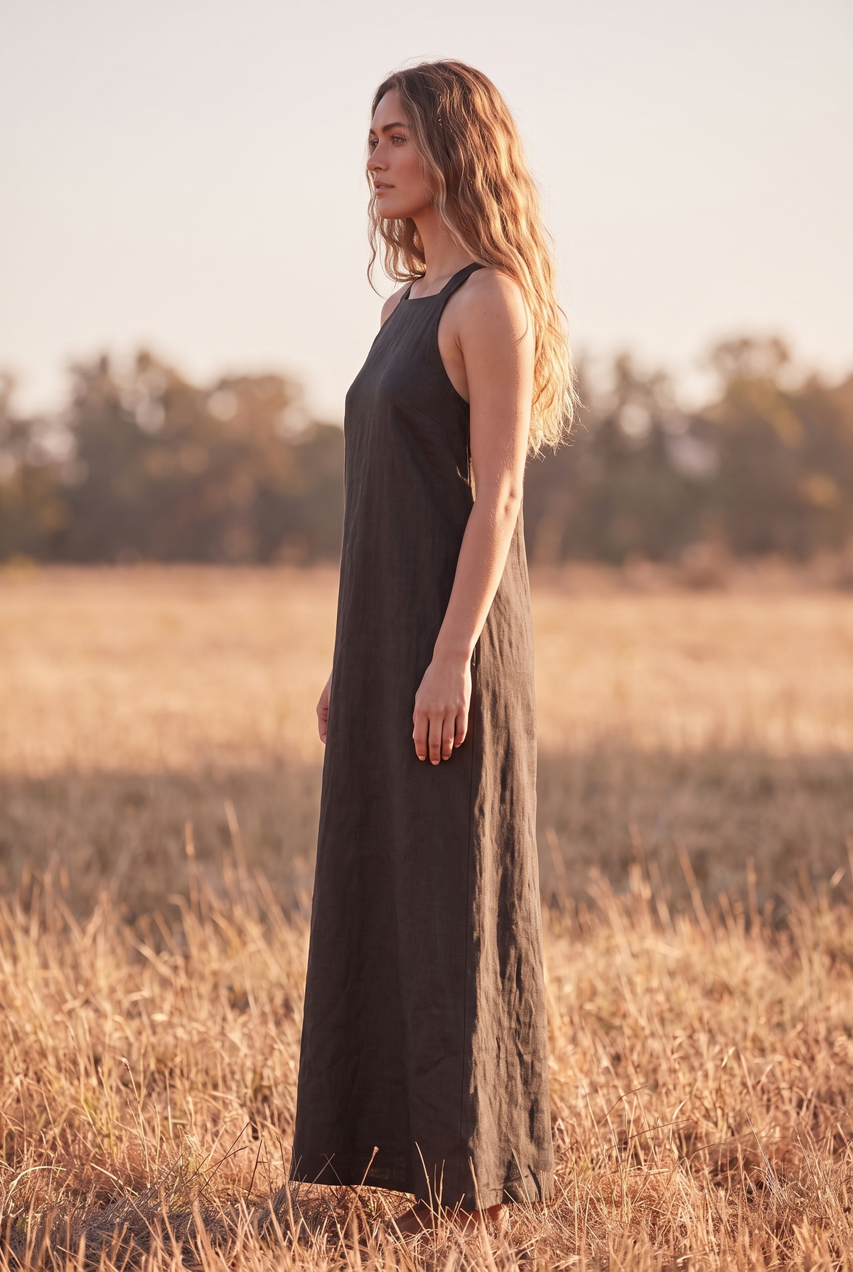 The Maren Maxi in Noir, side