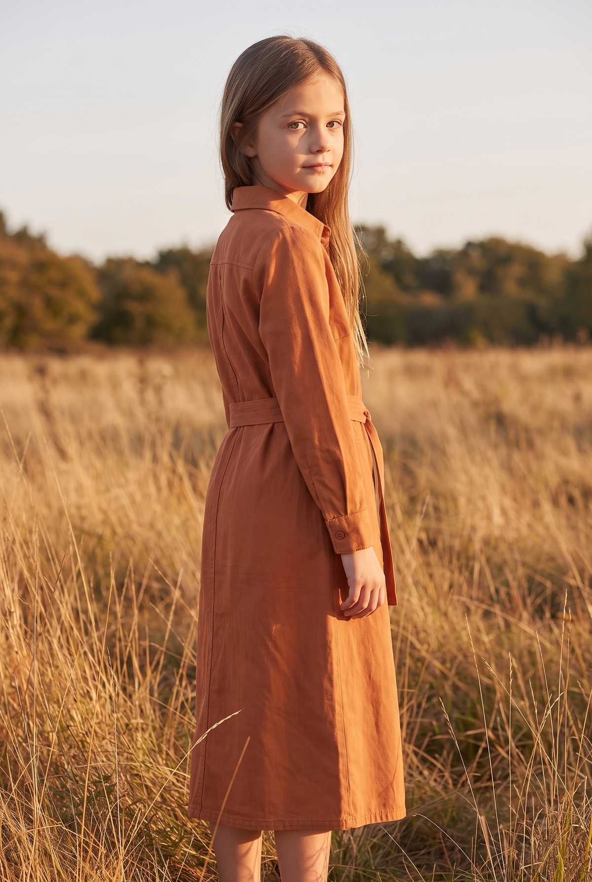 The Verbena Mini in Terracotta, over the shoulder